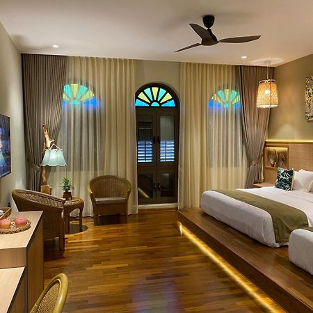 Ke-Lan-Tan House Hotel George Town Buitenkant foto
