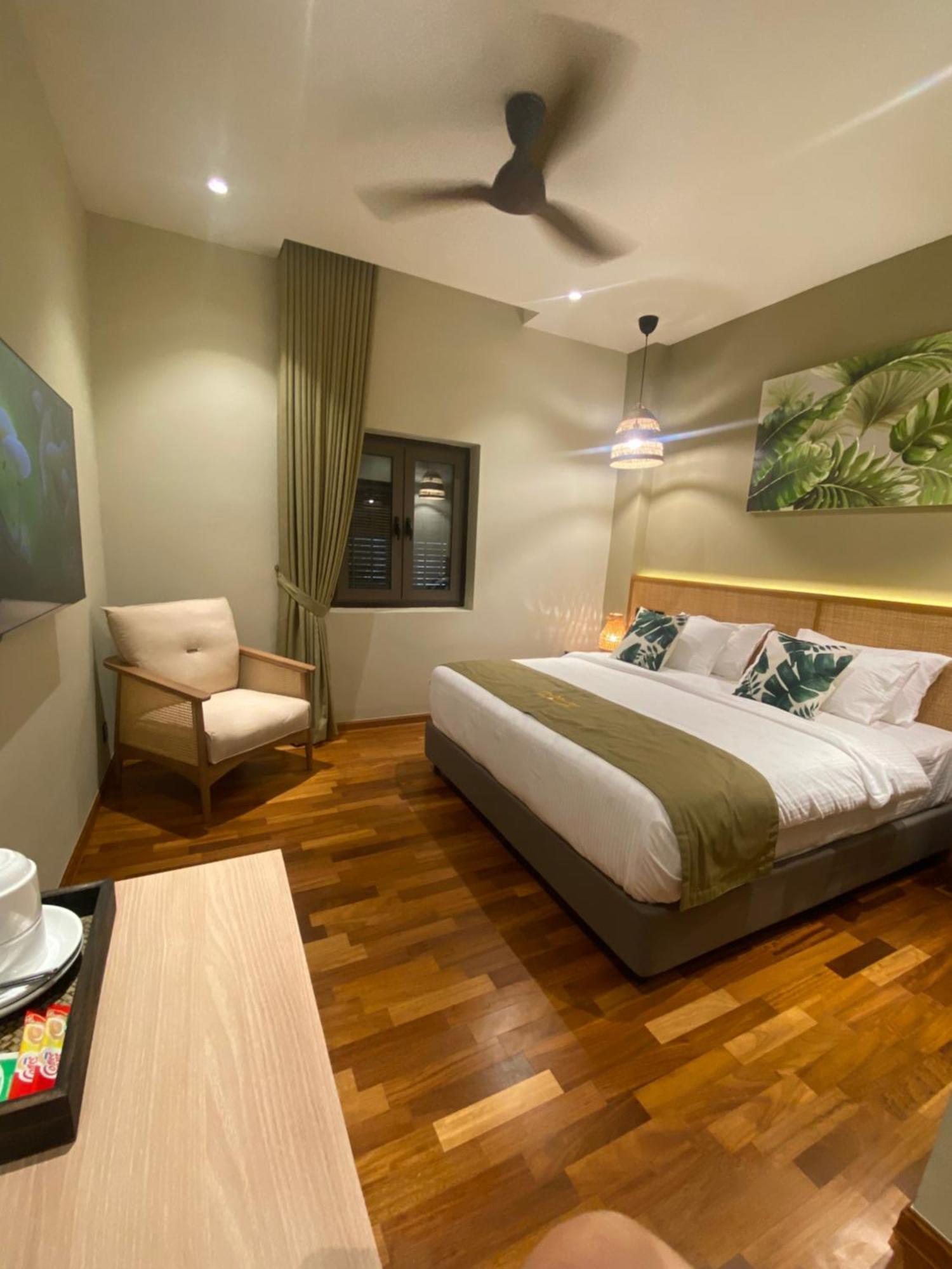 Ke-Lan-Tan House Hotel George Town Buitenkant foto