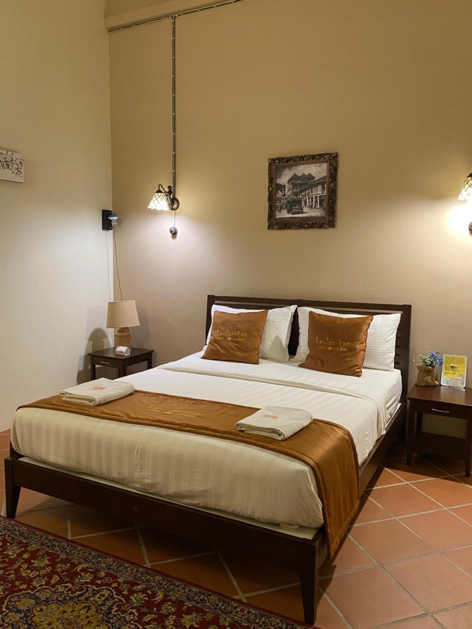 Ke-Lan-Tan House Hotel George Town Buitenkant foto