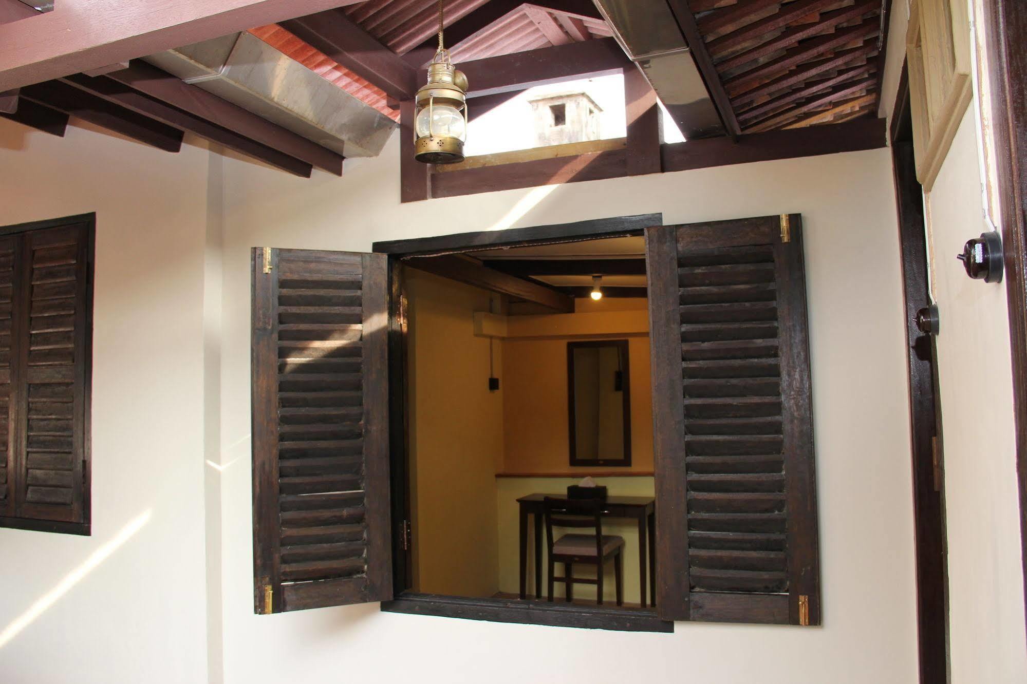 Ke-Lan-Tan House Hotel George Town Buitenkant foto