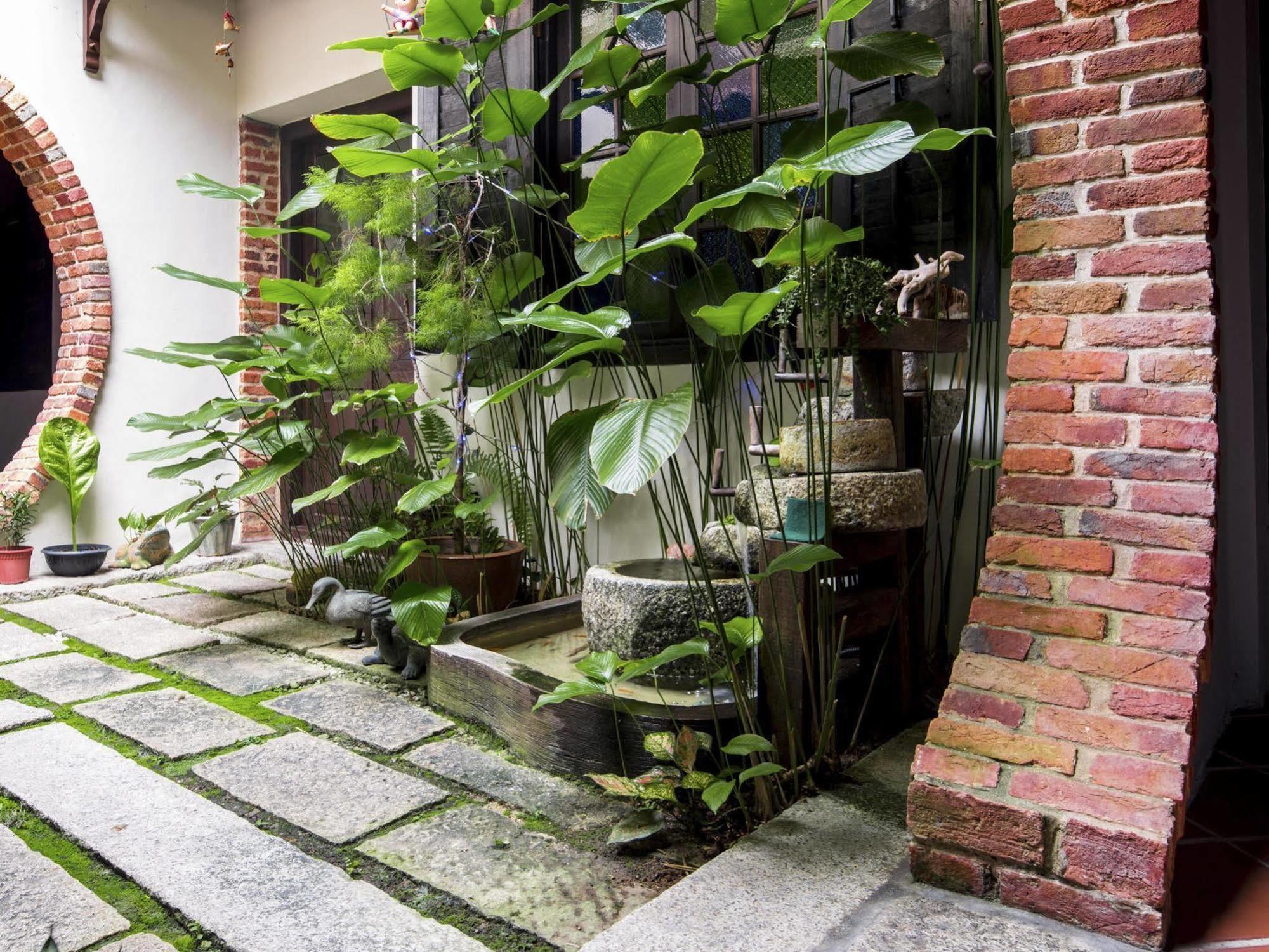 Ke-Lan-Tan House Hotel George Town Buitenkant foto