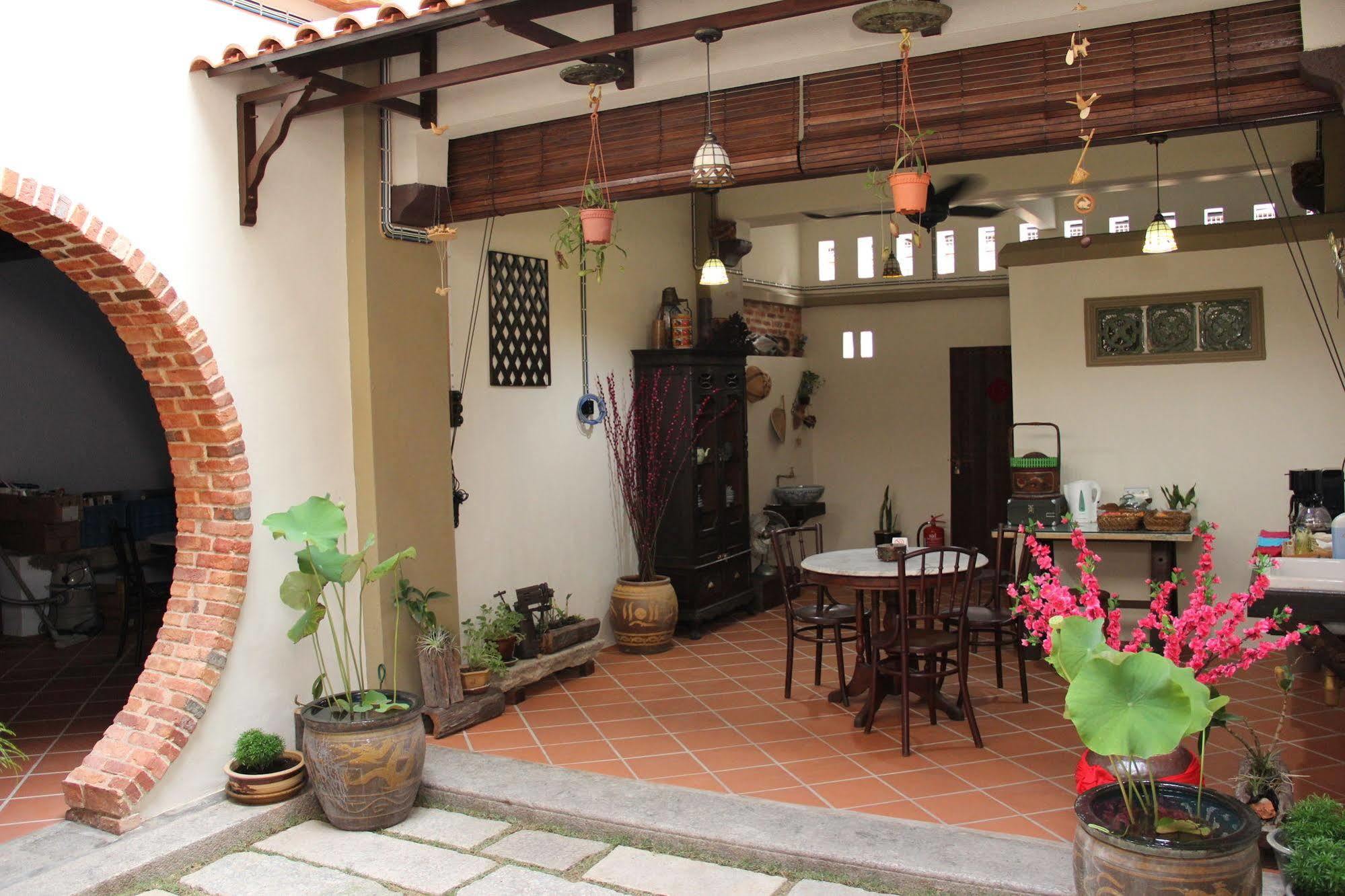 Ke-Lan-Tan House Hotel George Town Buitenkant foto